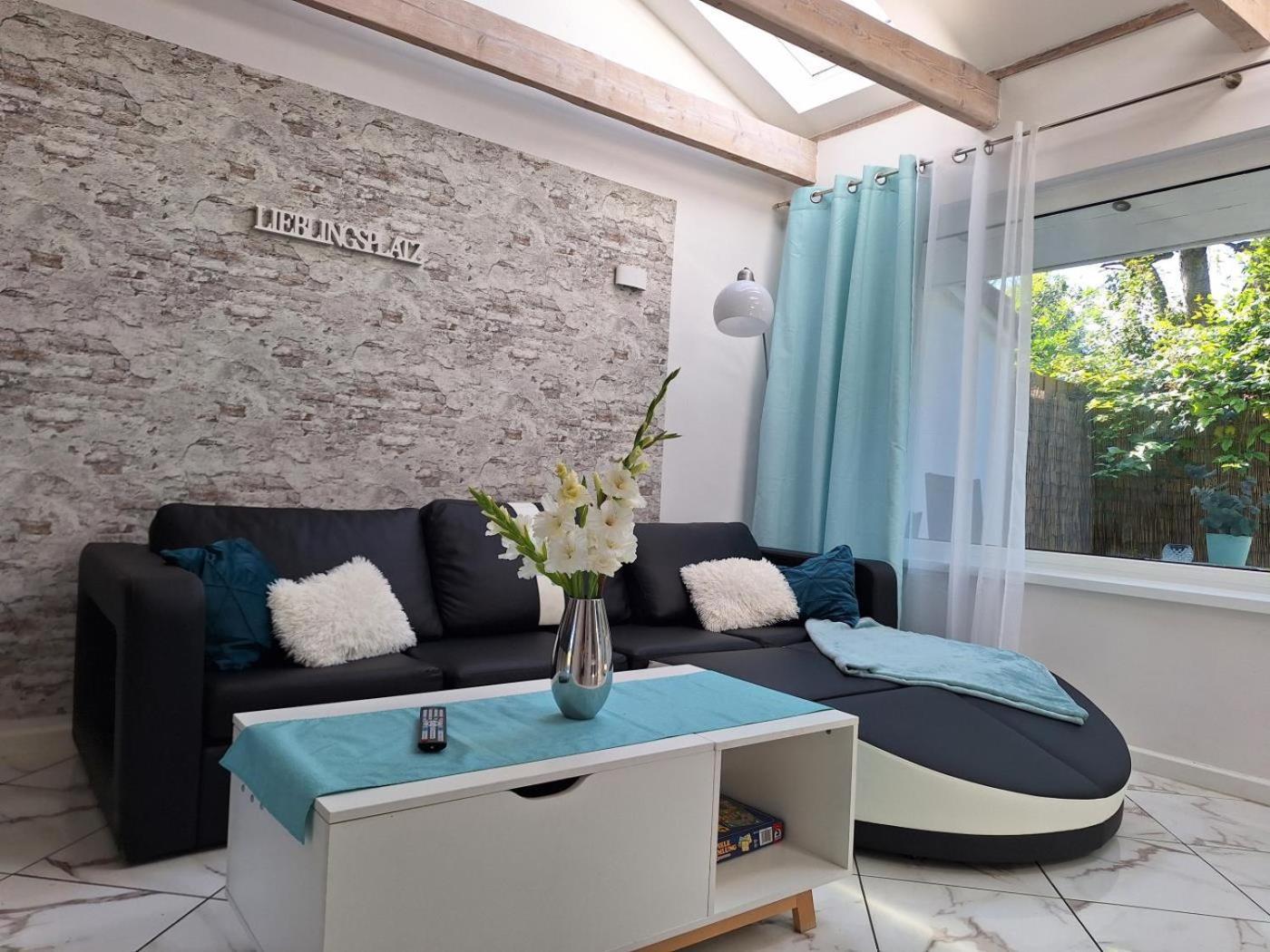 Ferienhaus Ellie ฮัฟฟ์ครูก ภายนอก รูปภาพ